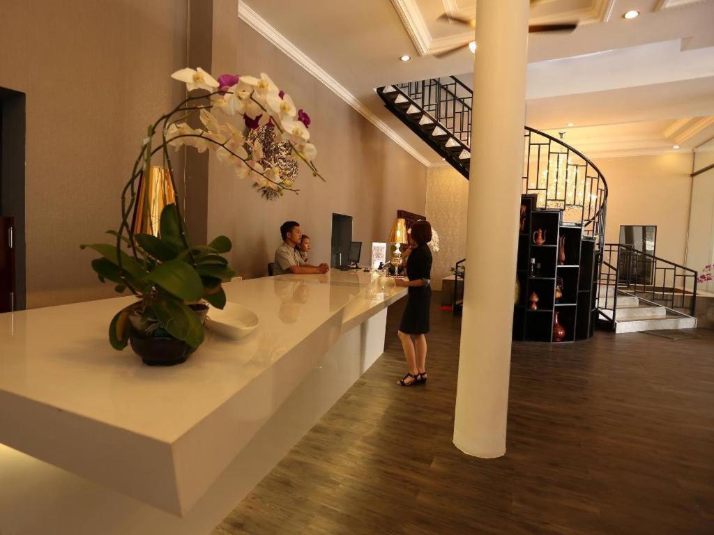De Art Hotel Phnom Penh Eksteriør billede