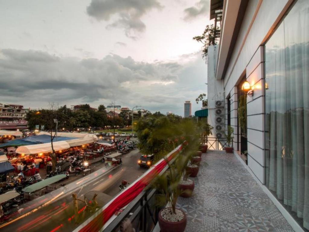 De Art Hotel Phnom Penh Eksteriør billede